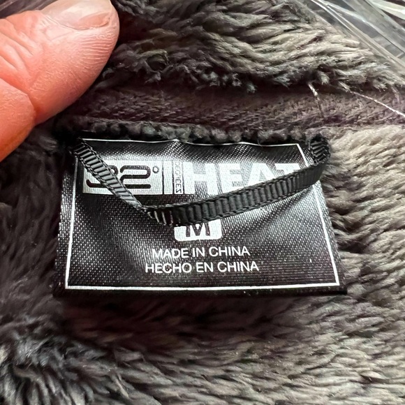 NWOT 32 DEGREES HEAT PLUSH ZIP UP JACKET/COAT. Rich, Gray w pockets Size M - Picture 5 of 9